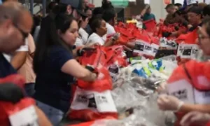 Người Mỹ thở phào khi trợ cấp tem phiếu thực phẩm được nối lại một phần